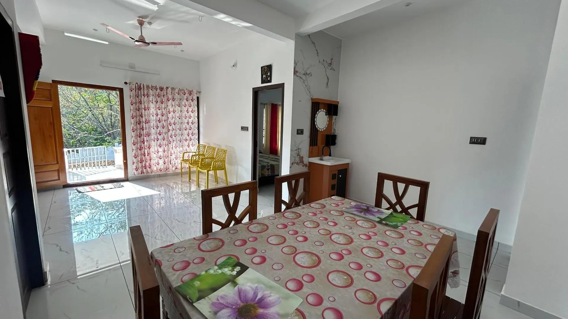 Domek letniskowy Devas Homestay Kallār
